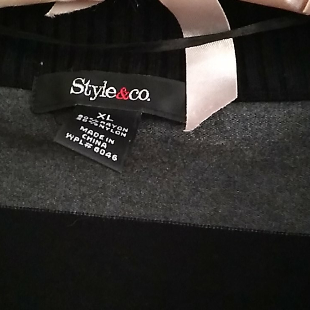 Sweater - Picture 2 of 3
